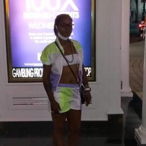 Meet your Posher, Salethia